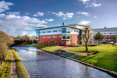 Office to rent, Keckwick Ln Warrington WA4 4FS