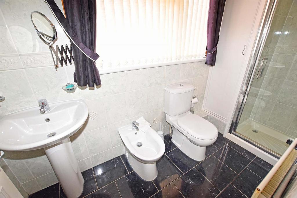 En suite shower room