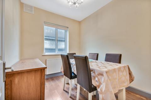 undefined, Pentland Avenue, Chelmsford