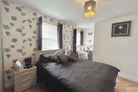 2 bedroom terraced house for sale, Hurst Street, Leigh