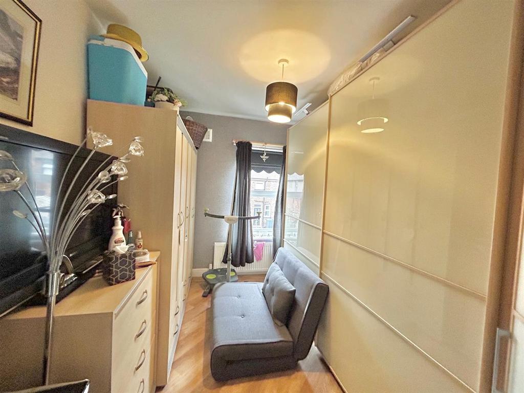 Bedroom2.jpg