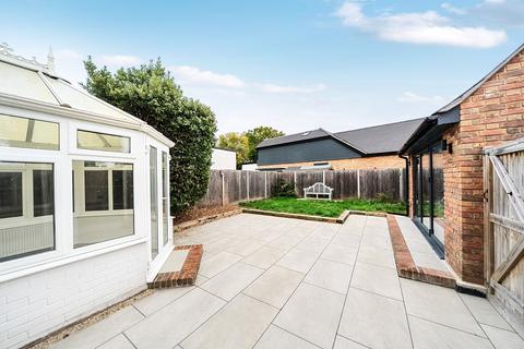 undefined, Scotland Bridge Road, Addlestone KT15