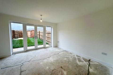 2 bedroom terraced house for sale, Bourne Road NG33