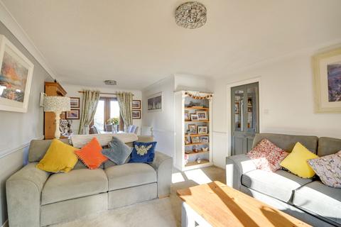 4 bedroom detached house for sale, Hythe Close, Cambridge CB25