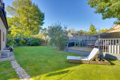 4 bedroom detached house for sale, Hythe Close, Cambridge CB25