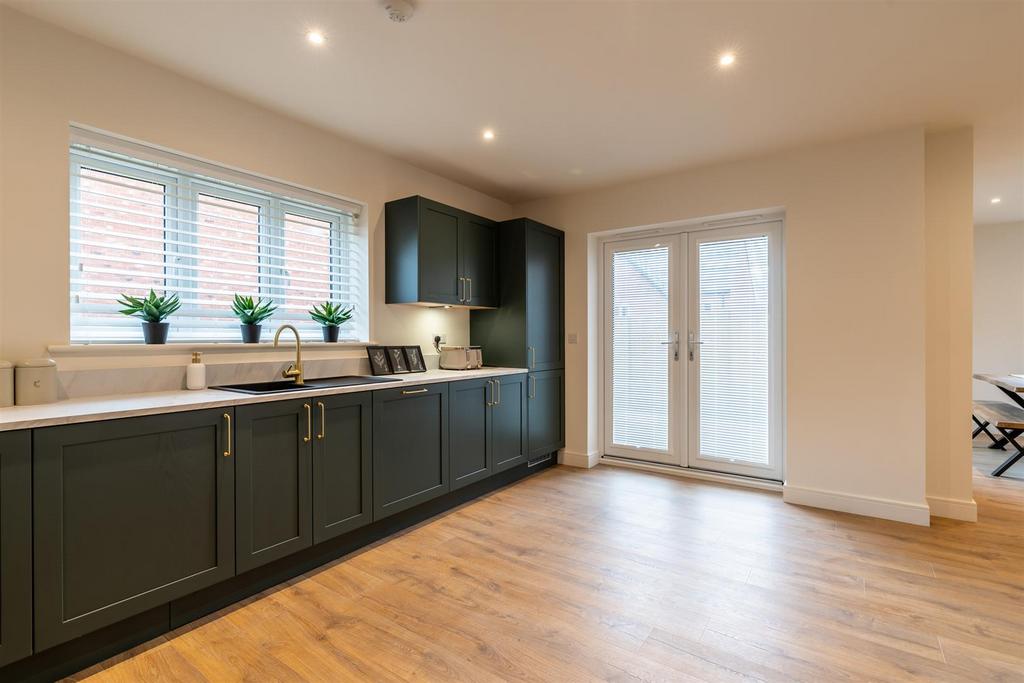 Dining Kitchen