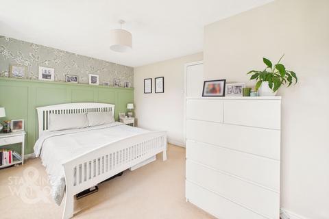 undefined, Esprit Close, Wymondham