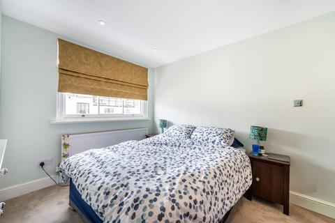 2 bedroom flat for sale, Queen's Gardens, Bayswater, London, W2