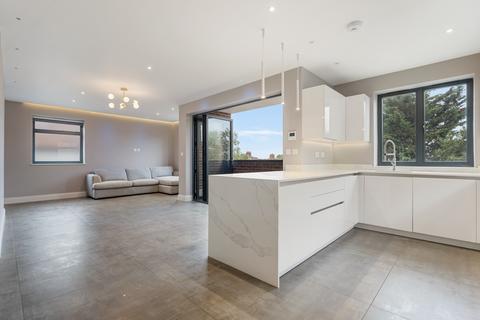 2 bedroom apartment for sale, Finchley Road, Golders Green, NW11