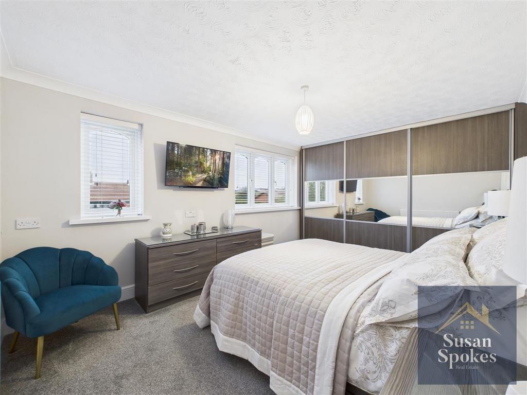 CAM01858 G0-PR0187-STILL024.jpg