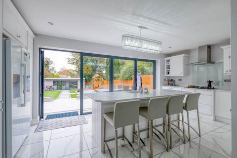 4 bedroom detached house for sale, Old Birmingham Road, Marlbrook, B60