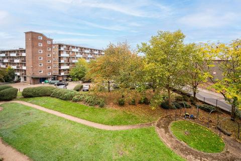 2 bedroom flat for sale, Drury House, Nine Elms, London, SW8