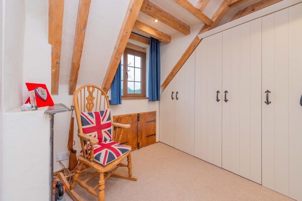 Bedroom3-dressing Emily Dimelow Ewemove Whitchurchand
