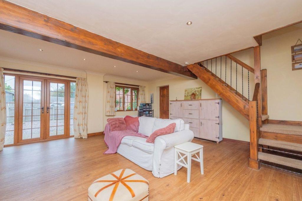 Living room 2 Emily Dimelow Ewemove Whitchurchand Nant