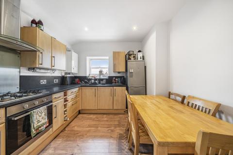 2 bedroom maisonette for sale, Gibson Street, Greenwich