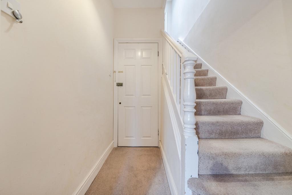 1386803 4 6931784...