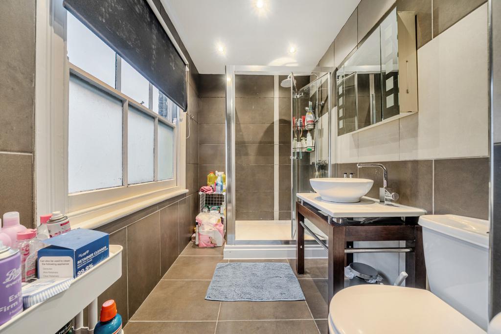 1386803 11 693179...