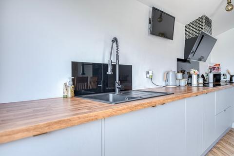 3 bedroom end of terrace house for sale, Fern Gardens, Belton