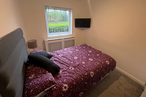 Broomcroft Avenue, Northolt UB5