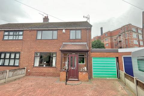 undefined, Greendale Crescent, Leigh