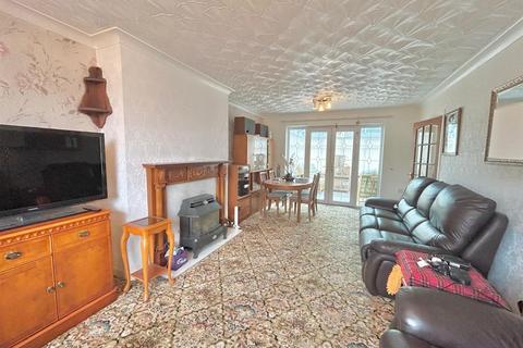 undefined, Greendale Crescent, Leigh