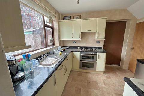 undefined, Greendale Crescent, Leigh