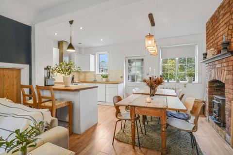 undefined, Clifden Terrace, Northampton NN6