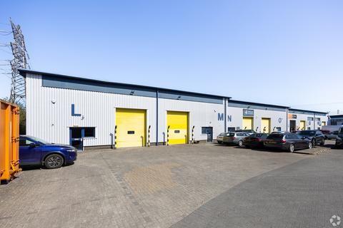 Warehouse to rent, Barge Way Sittingbourne ME10 2GA