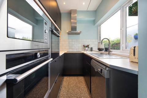 undefined, Wilton Road, London N10