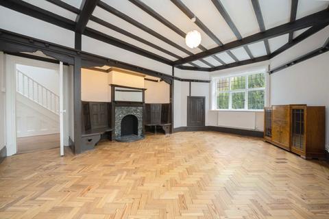 Pembridge Place, London W2