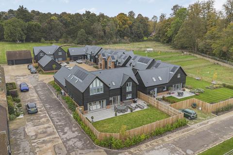 undefined, Woodmans Close, Tring, HP23