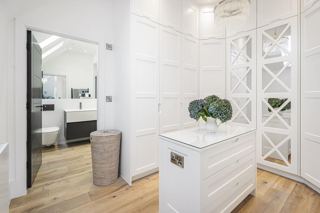 Dressing/ensuite