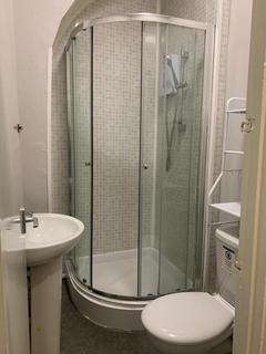 1 bedroom apartment to rent, 36 Houndiscombe Road, Flat 4