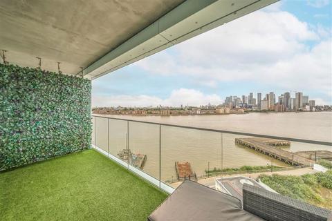 2 bedroom flat for sale, Telegraph Avenue, London SE10