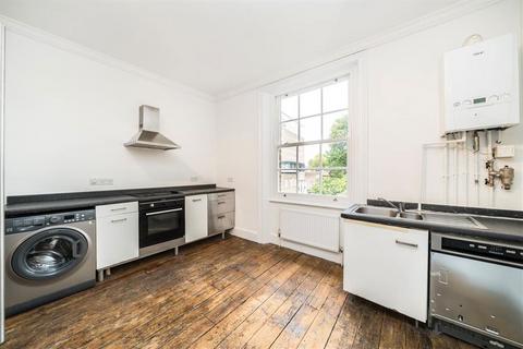 3 bedroom flat for sale, Blackheath Road, London SE10