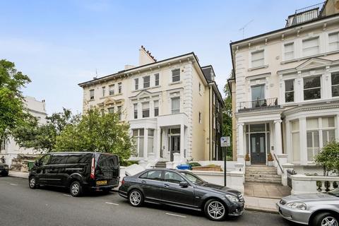 2 bedroom apartment to rent, Belsize Park Gardens, London, NW3