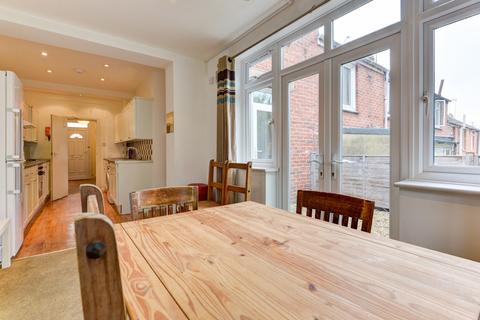 undefined, Coombe Road, Brighton BN2