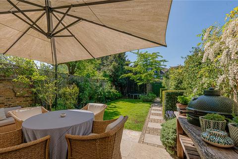 4 bedroom terraced house for sale, Herbert Gardens, London, NW10