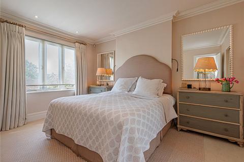 4 bedroom terraced house for sale, Herbert Gardens, London, NW10
