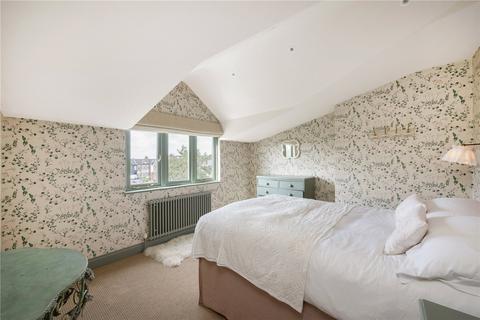 4 bedroom terraced house for sale, Herbert Gardens, London, NW10