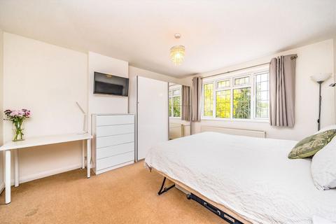 undefined, Sheridan Road, London SW19