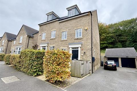 undefined, Castle Stead Drive, Bradford BD13