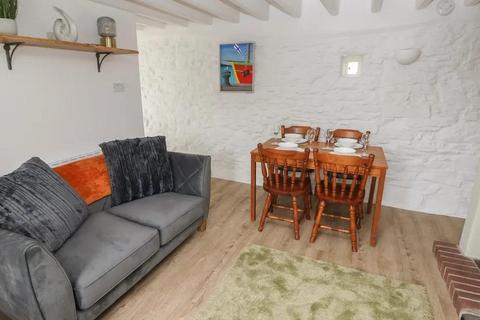 3 bedroom barn conversion to rent, Talbenny, Haverfordwest