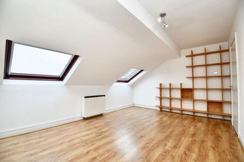 undefined, Hayfield Road, Oak Court, M6