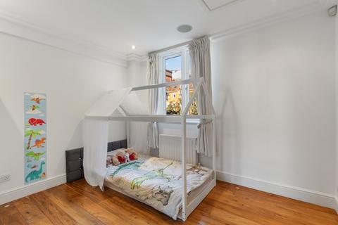 2 bedroom flat for sale, Westfield, 15 Kidderpore Avenue, Hampstead, London NW3