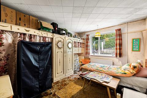 undefined, Queens Avenue, Elms Vale, Dover, CT17