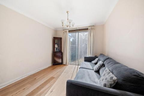 4 bedroom semi-detached house for sale, Langley Crescent, Hayes, UB3