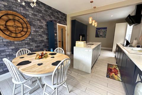 undefined, Burton Road, Castle Gresley, Swadlincote, Derbyshire, DE11