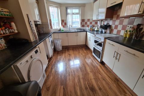 7 bedroom house to rent, Ebberston Terrace, Leeds LS6