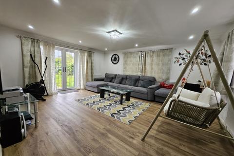 undefined, Chapterhouse Road, LU4
